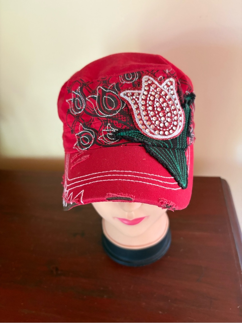 Leader Y2K Rhinestone Bling Tulip Flower Distressed Cap Hat